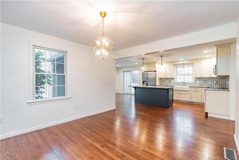 1241 Halladay West Avenue Suffield CT 06078