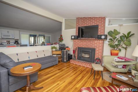 18 Cedarwood Lane Old Saybrook CT 06475