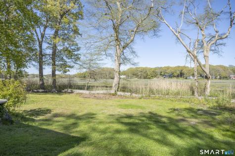 18 Cedarwood Lane Old Saybrook CT 06475