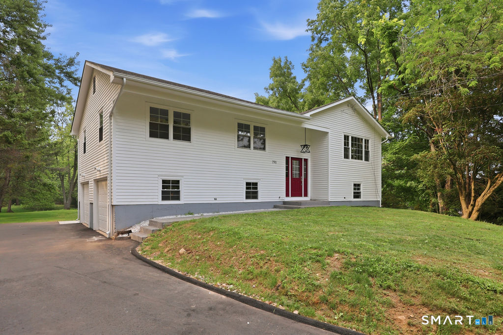 751 West Avon Road Avon CT 06001