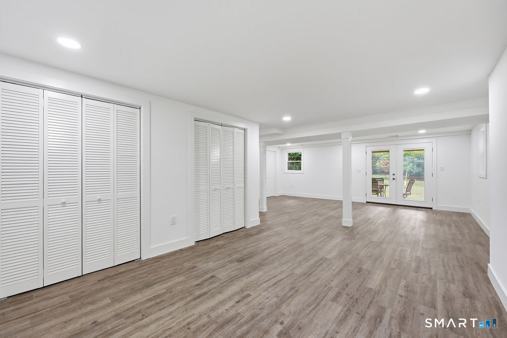 751 West Avon Road Avon CT 06001