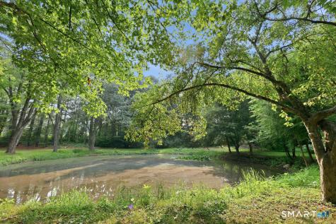 751 West Avon Road Avon CT 06001