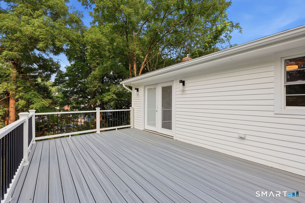 751 West Avon Road Avon CT 06001