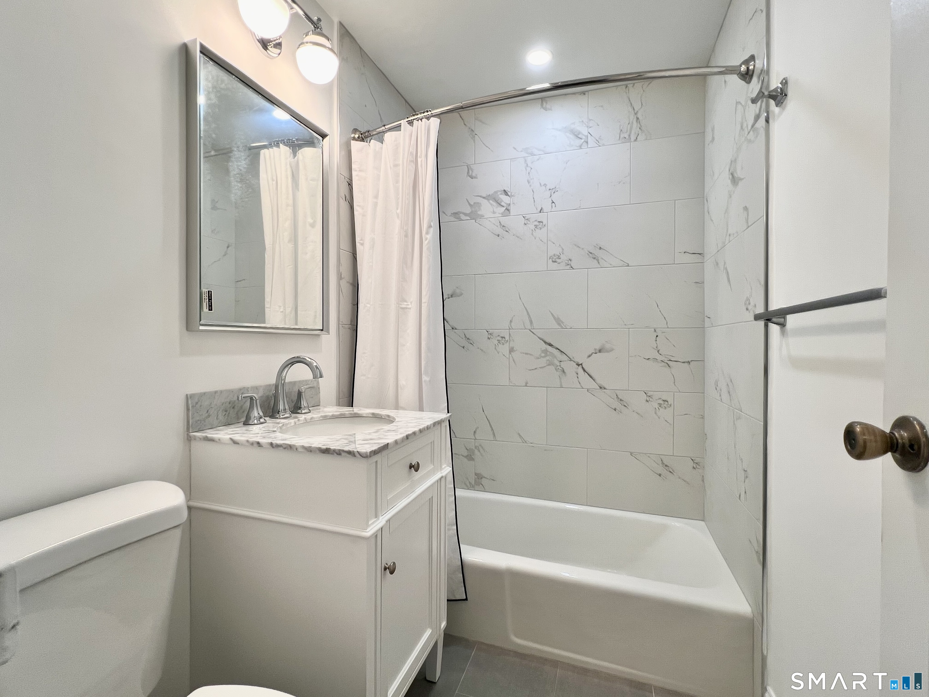 208 Flax Hill Road Norwalk CT 06854