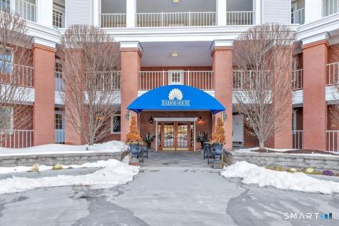 43 Harbor Drive Stamford CT 06902