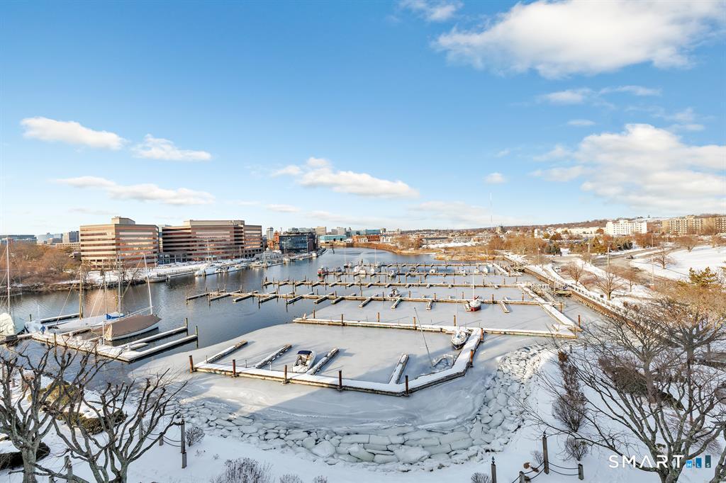 43 Harbor Drive Stamford CT 06902