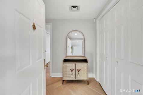 43 Harbor Drive Stamford CT 06902