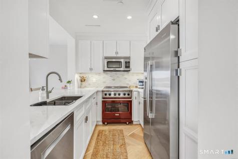43 Harbor Drive Stamford CT 06902