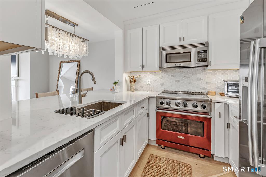 43 Harbor Drive Stamford CT 06902