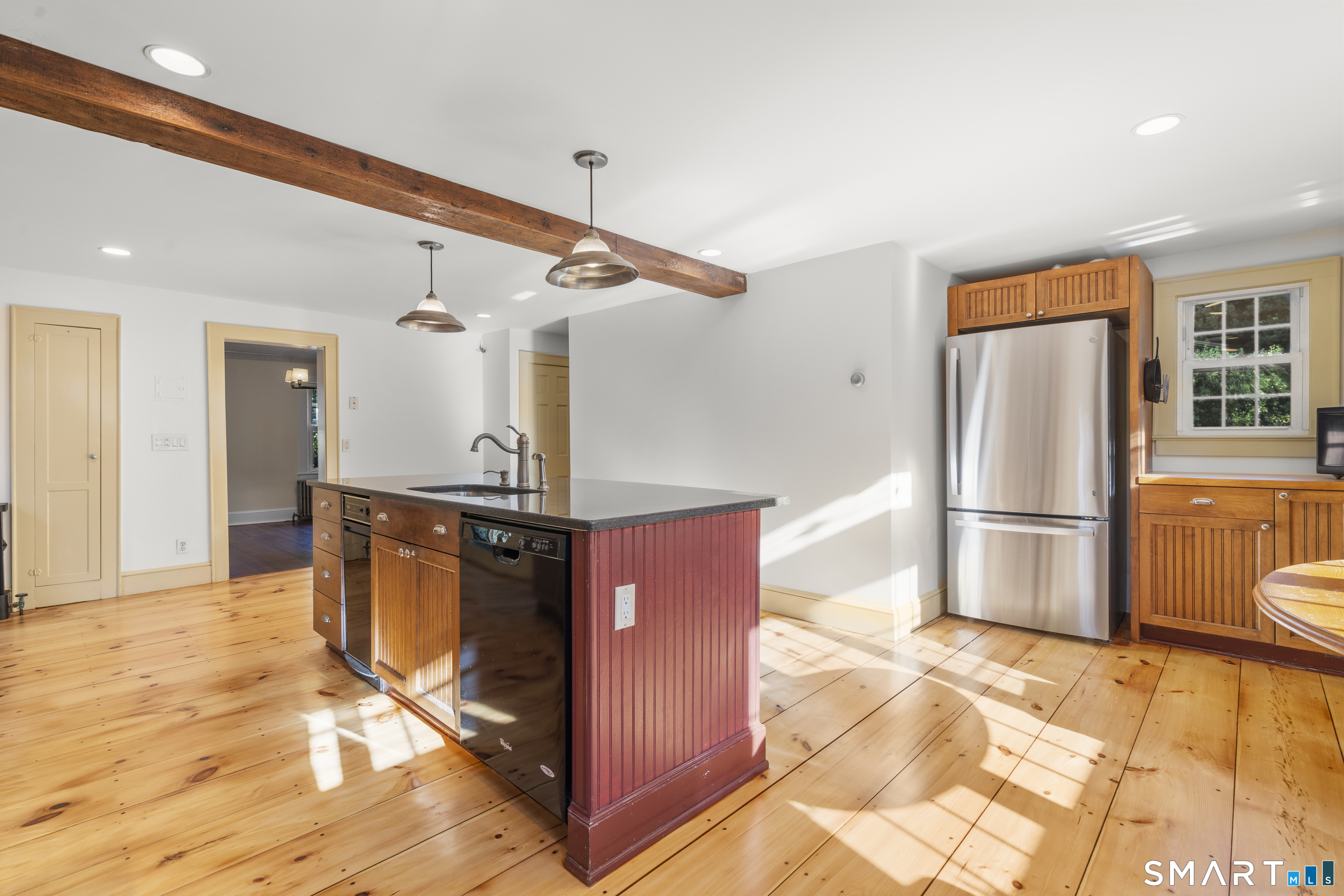 218 Grumman Avenue Norwalk CT 06851