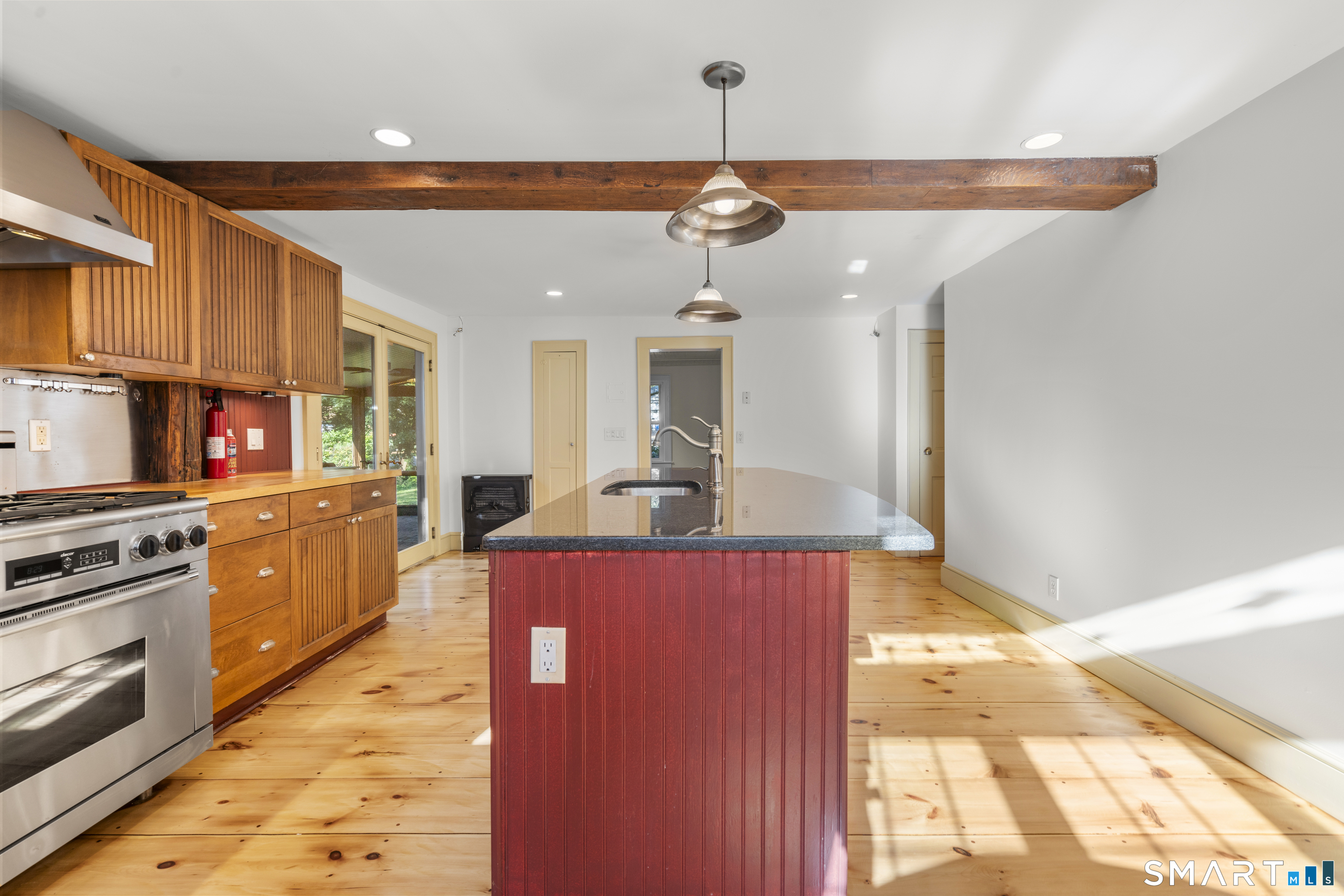 218 Grumman Avenue Norwalk CT 06851