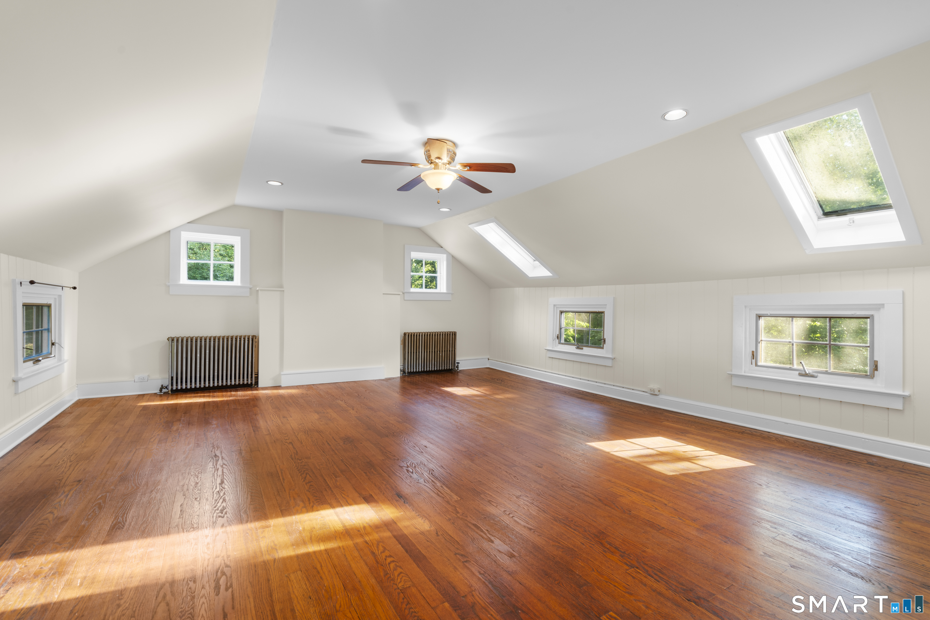 218 Grumman Avenue Norwalk CT 06851