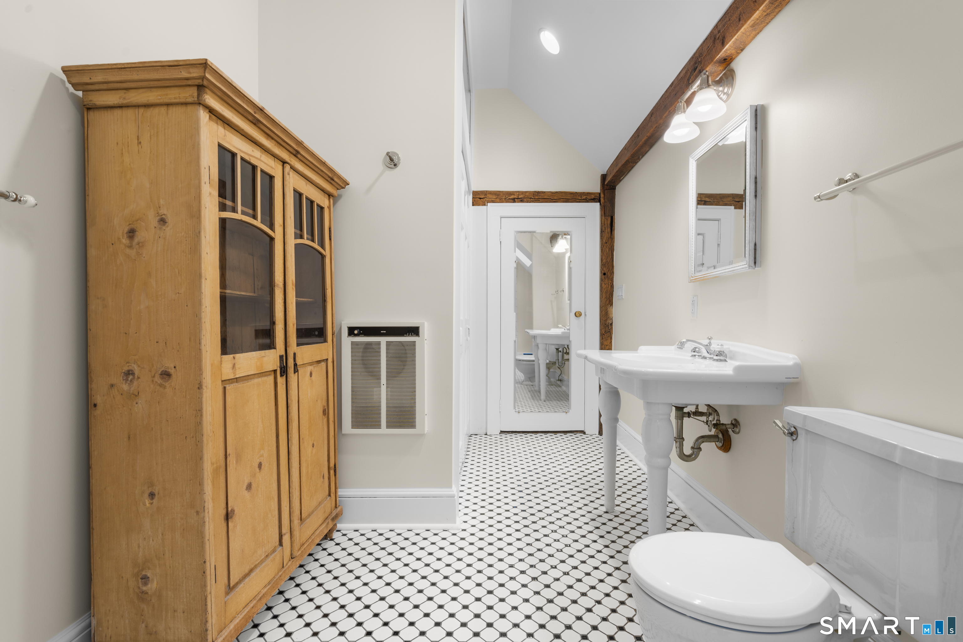 218 Grumman Avenue Norwalk CT 06851