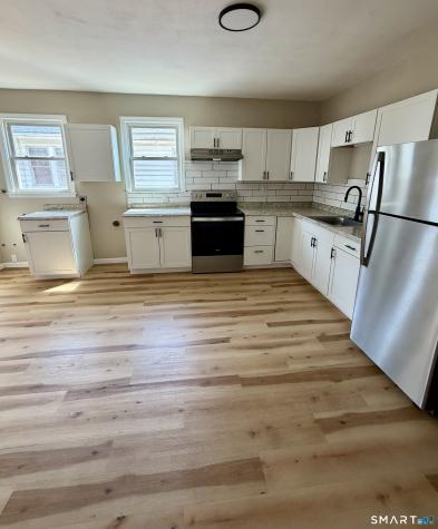85 Maplewood Avenue West Hartford CT 06119