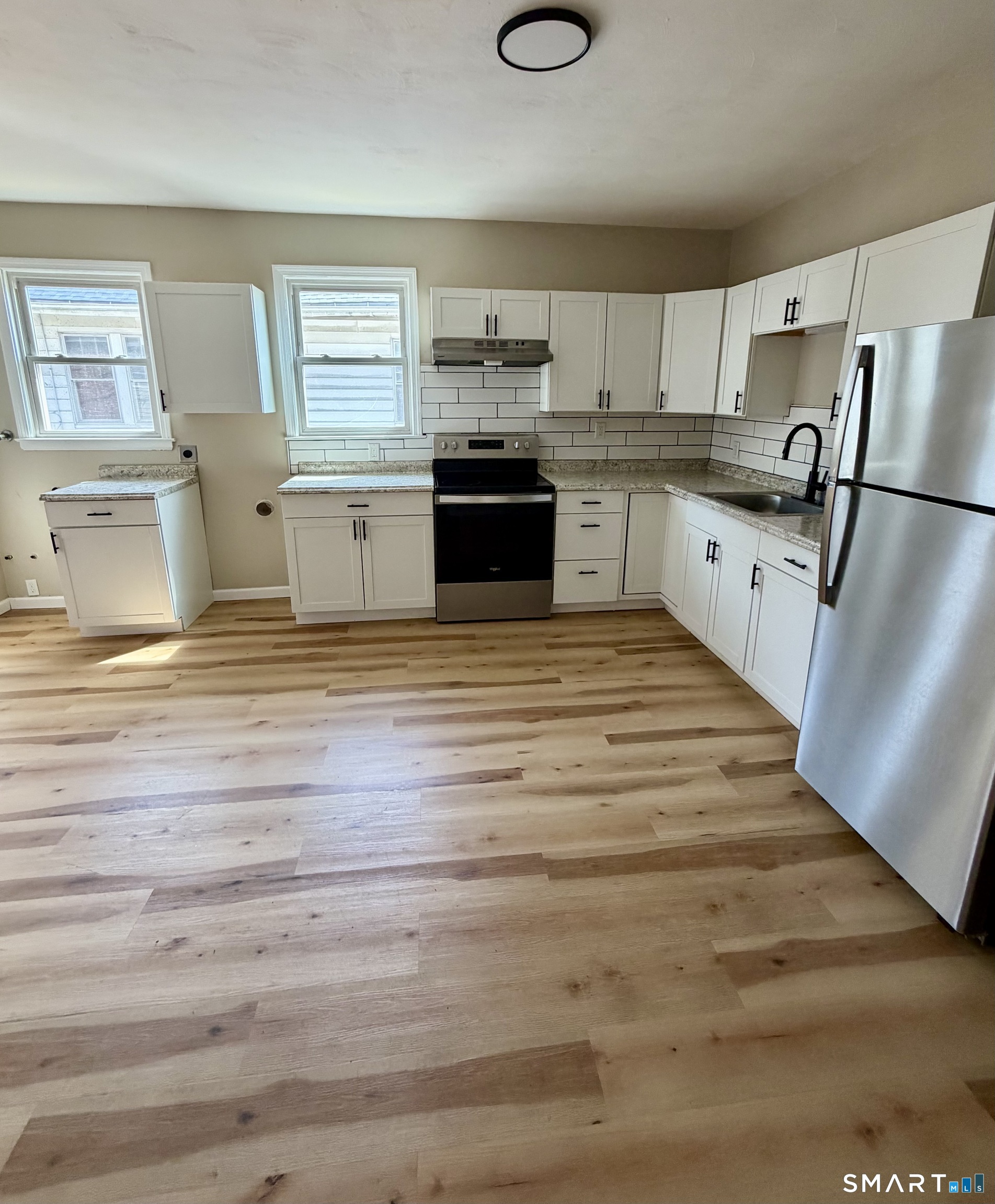 85 Maplewood Avenue West Hartford CT 06119
