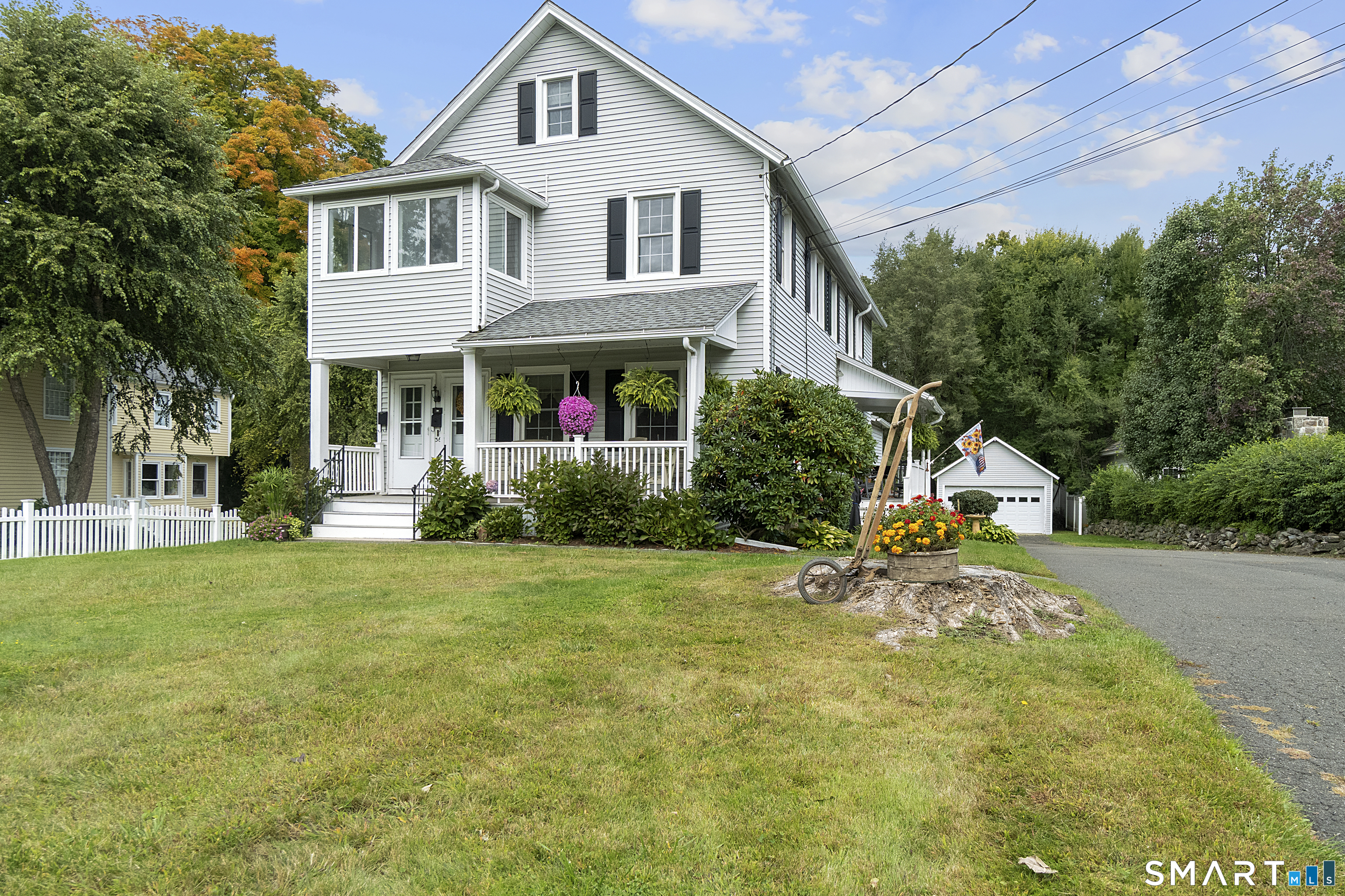 Ridgefield CT, 36 Gilbert Street, Unit Upper Level