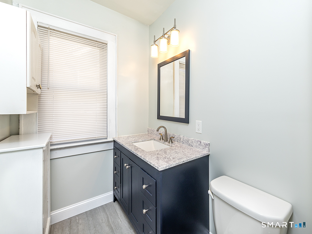 89-91 Maplewood Avenue West Hartford CT 06119