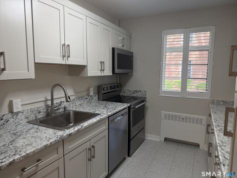 20 Outlook Avenue West Hartford CT 06119