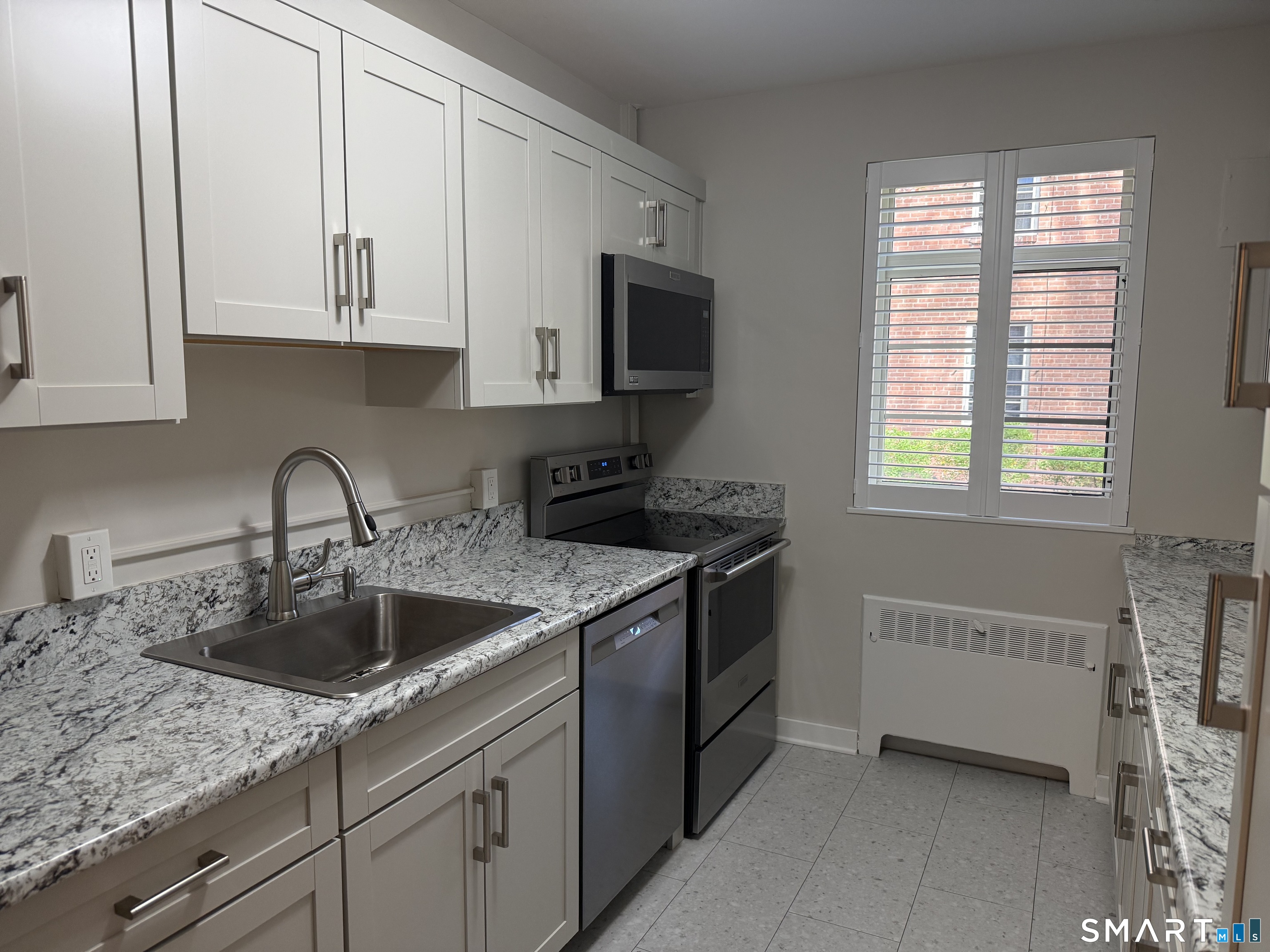 20 Outlook Avenue West Hartford CT 06119