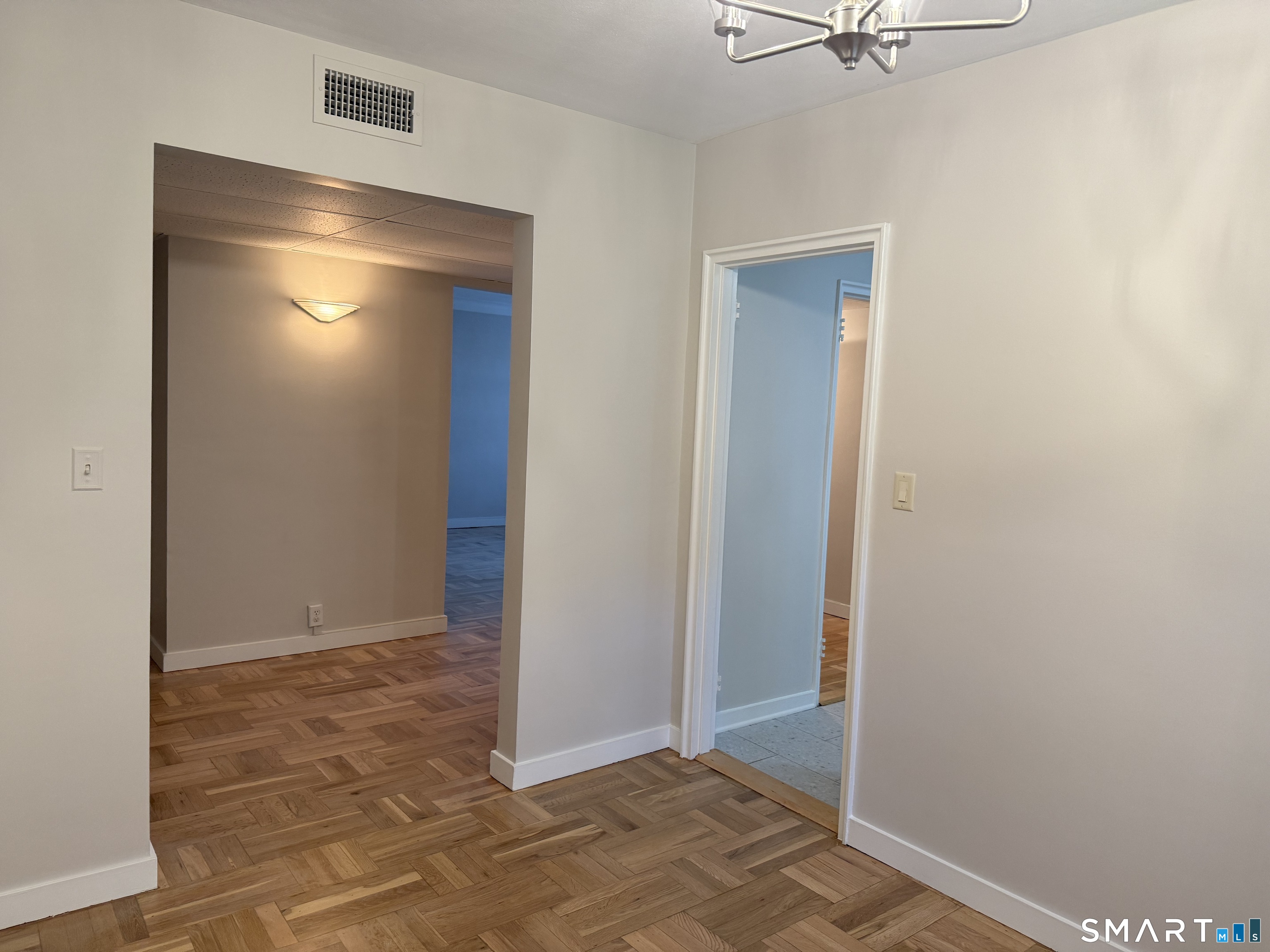 20 Outlook Avenue West Hartford CT 06119
