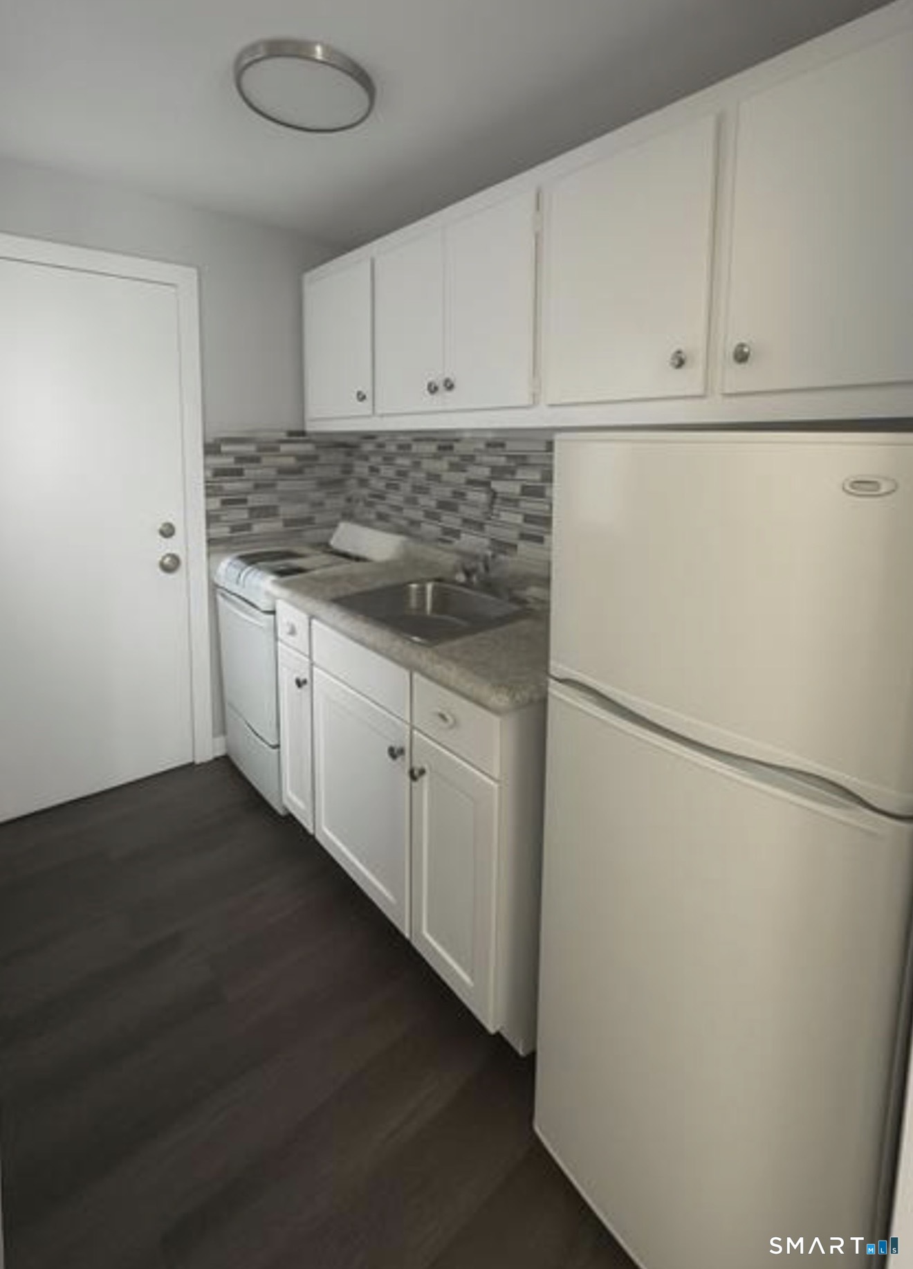 165 Mckinley Avenue Bridgeport CT 06606