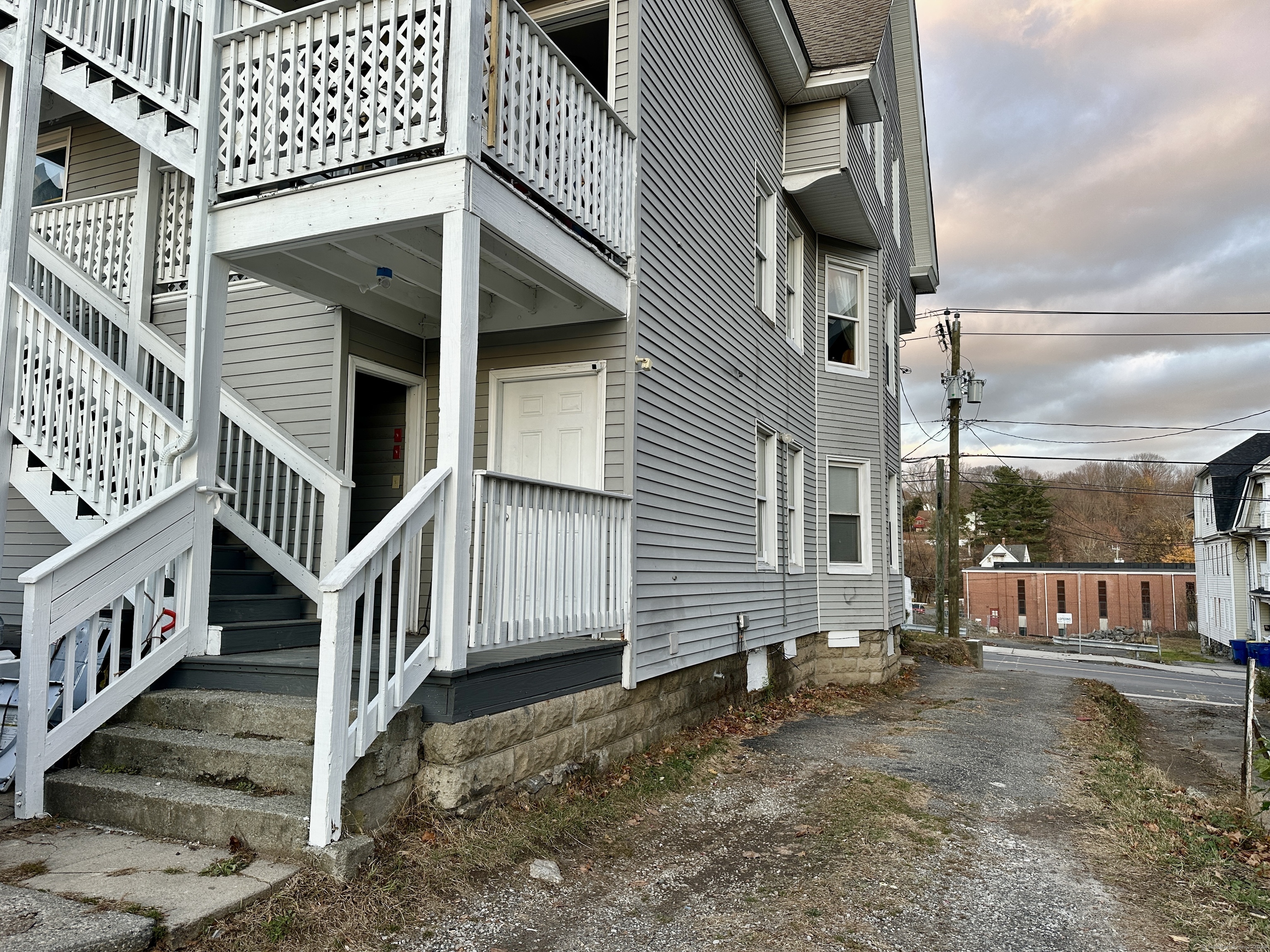 233 Cooke Street Waterbury CT 06710