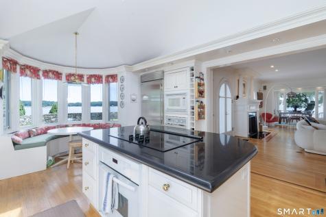 18 Rockland Park Branford CT 06405