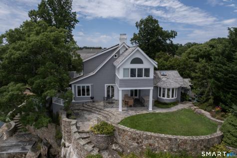 18 Rockland Park Branford CT 06405