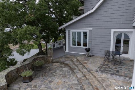 18 Rockland Park Branford CT 06405