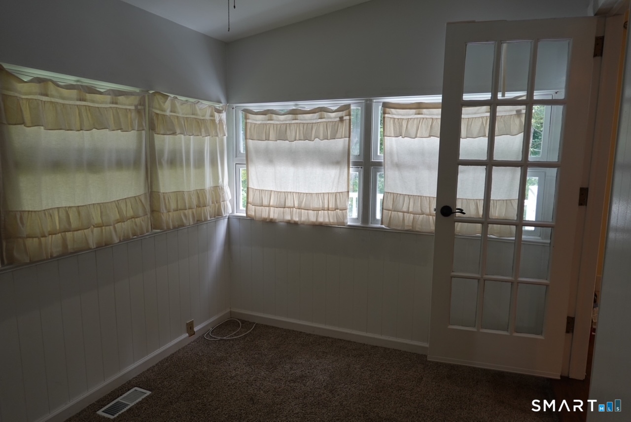 277 Drummond Road Orange CT 06477