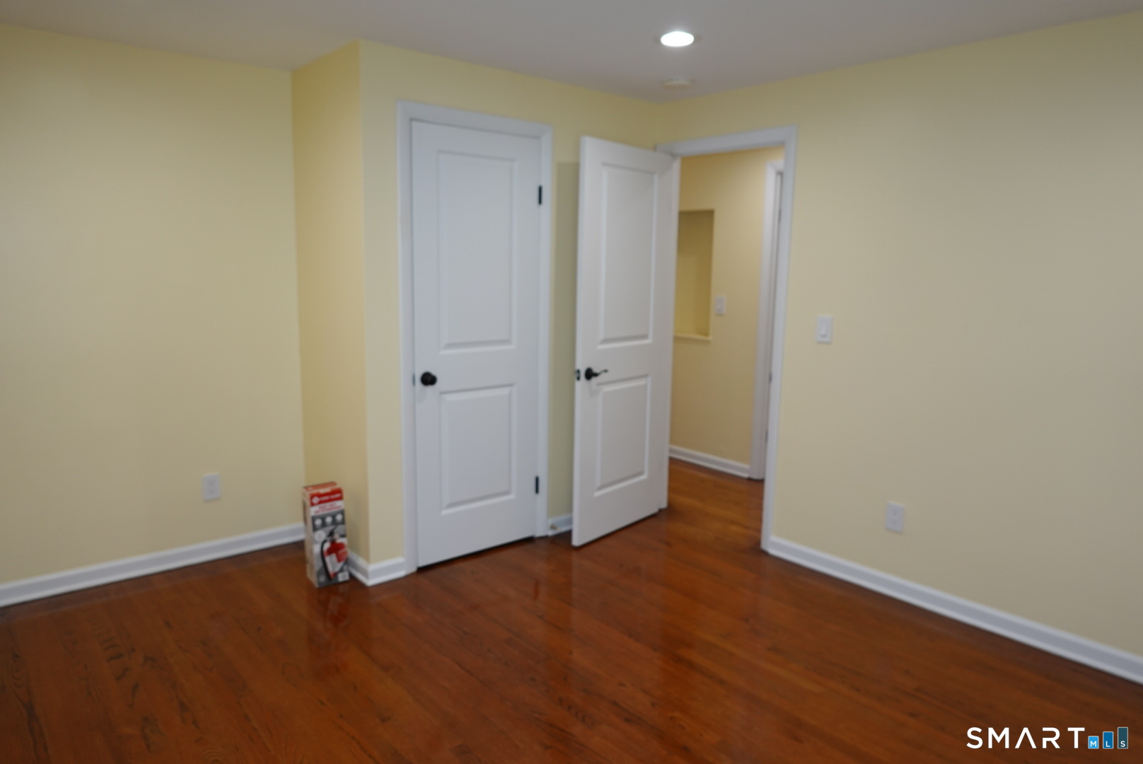 277 Drummond Road Orange CT 06477