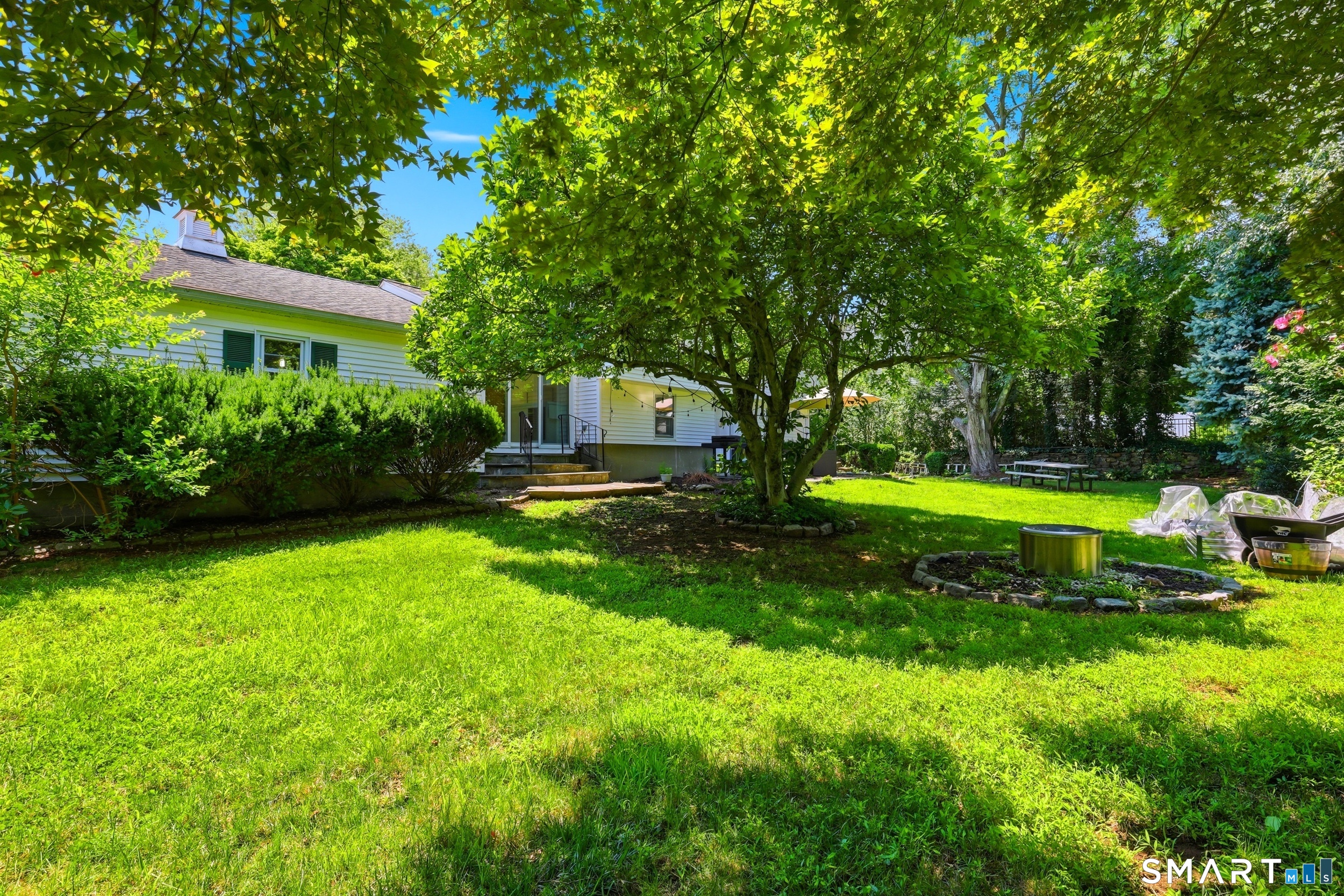 110 Ruby Lane Stratford CT 06614
