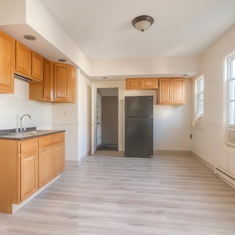 176 Adelaide Street Hartford CT 06114