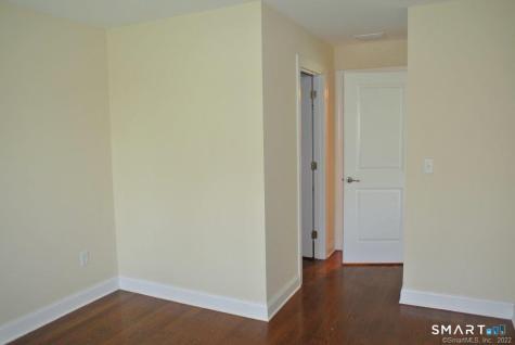 140 Kyles Way Shelton CT 06484