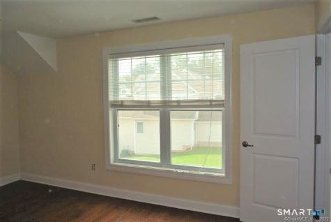 140 Kyles Way Shelton CT 06484