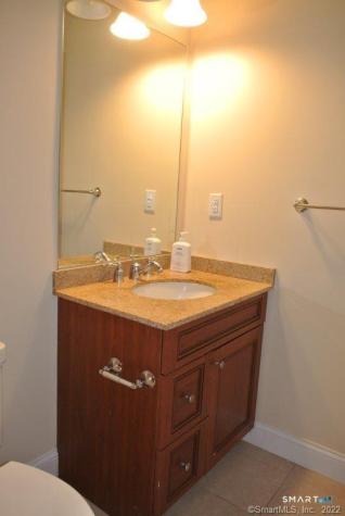 140 Kyles Way Shelton CT 06484