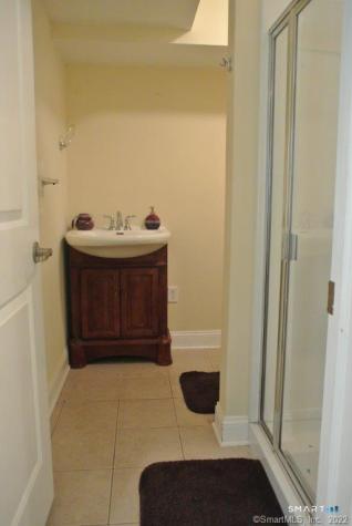 140 Kyles Way Shelton CT 06484