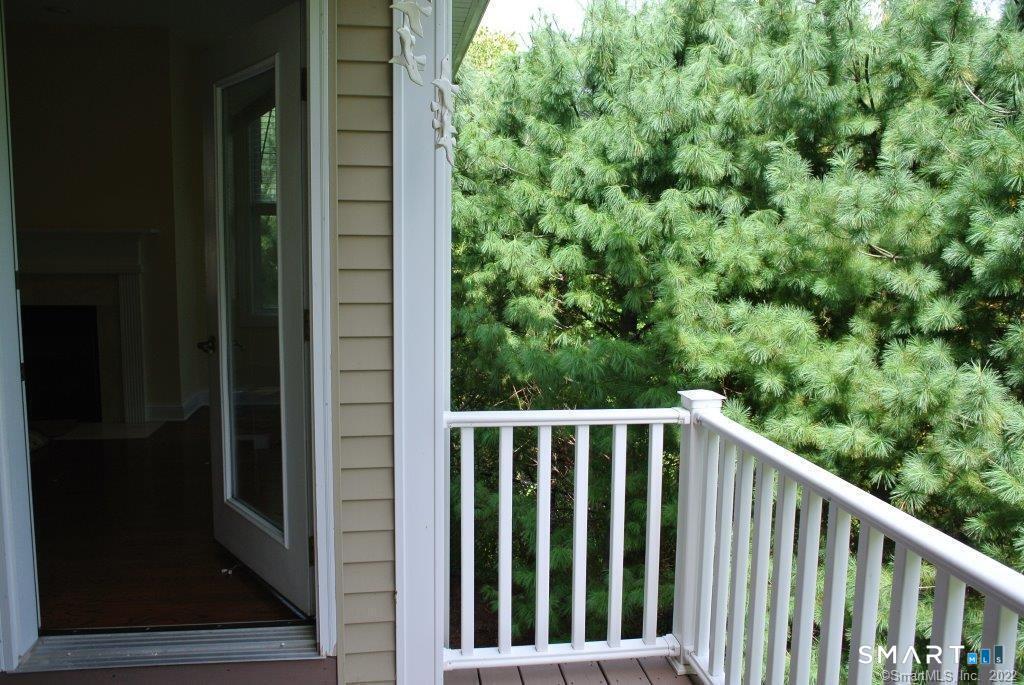 140 Kyles Way Shelton CT 06484