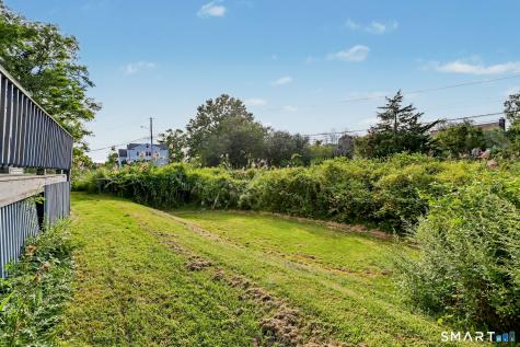100 Old Dam Road Fairfield CT 06824
