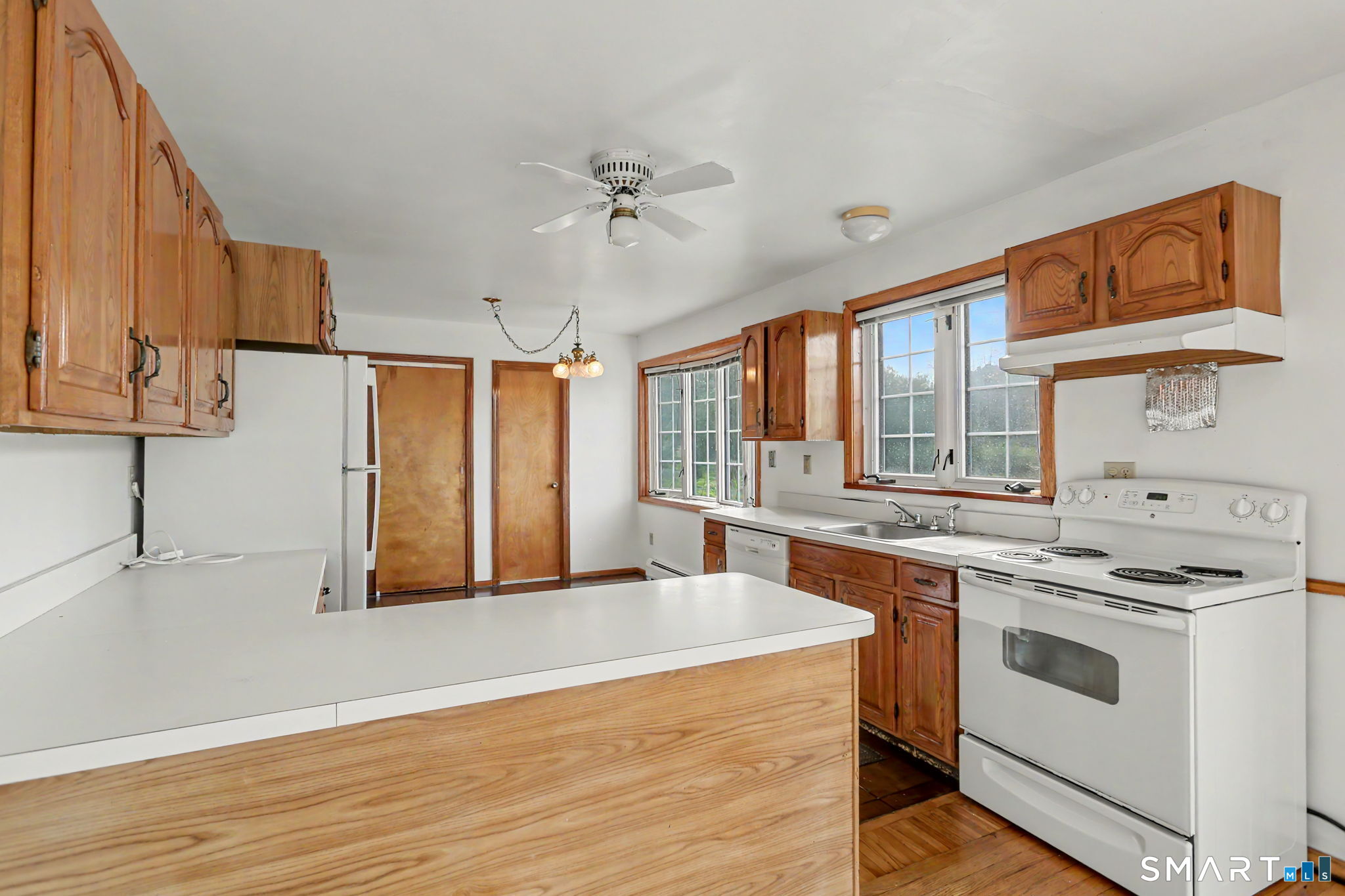 100 Old Dam Road Fairfield CT 06824