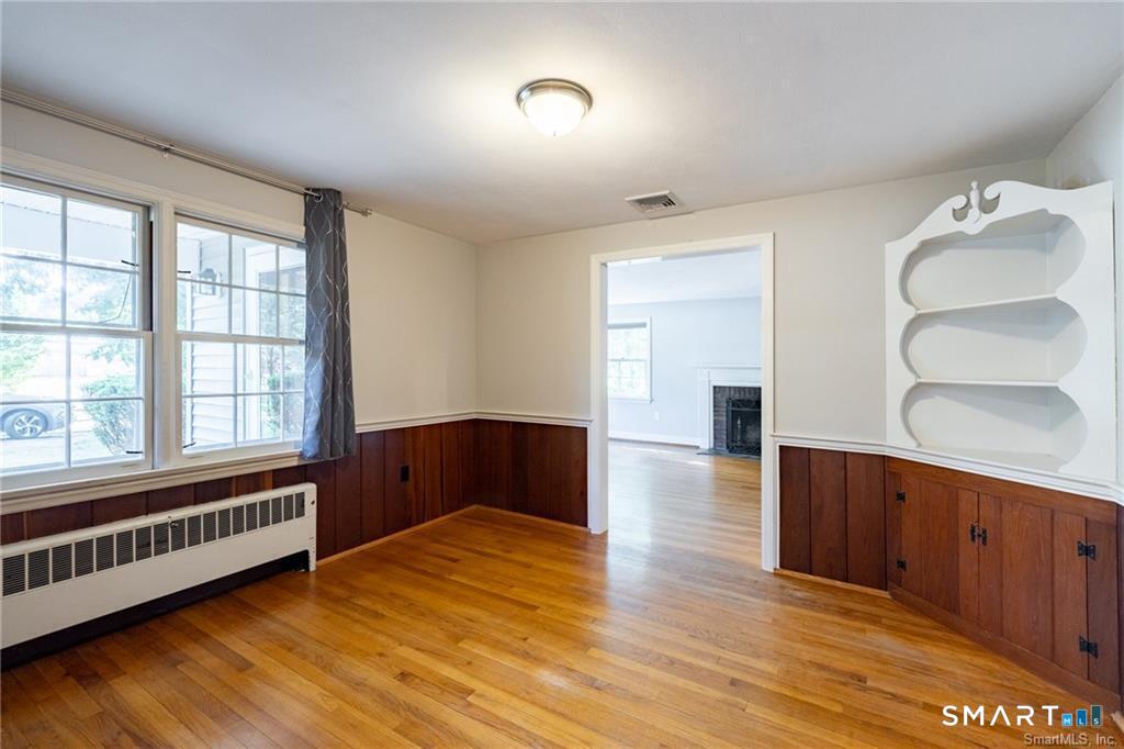 37 Old Wheeler Lane Avon CT 06001