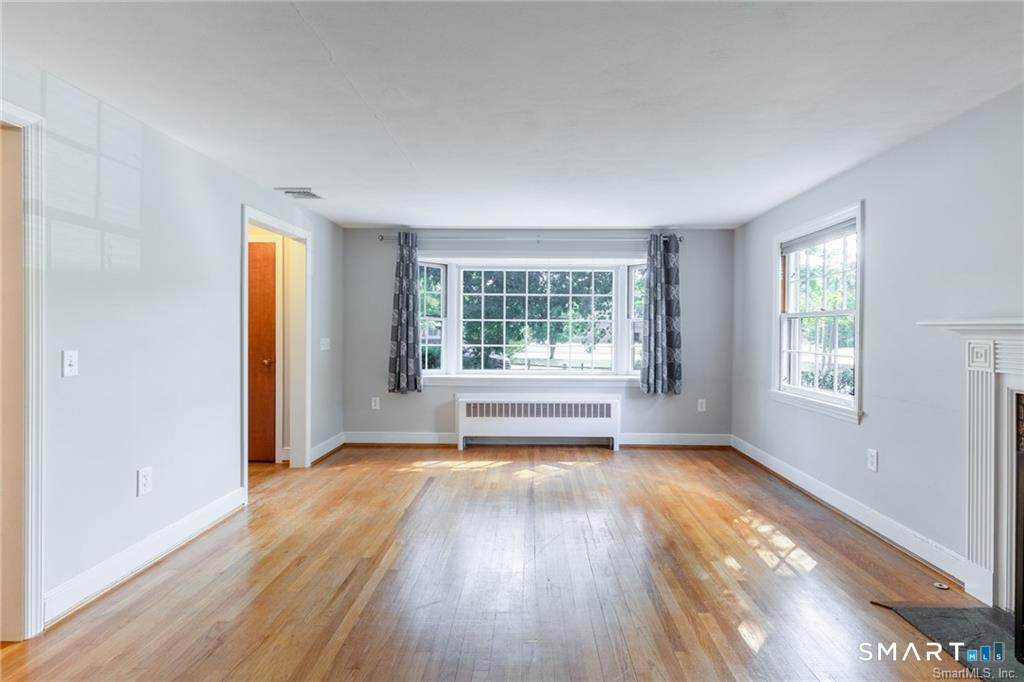 37 Old Wheeler Lane Avon CT 06001