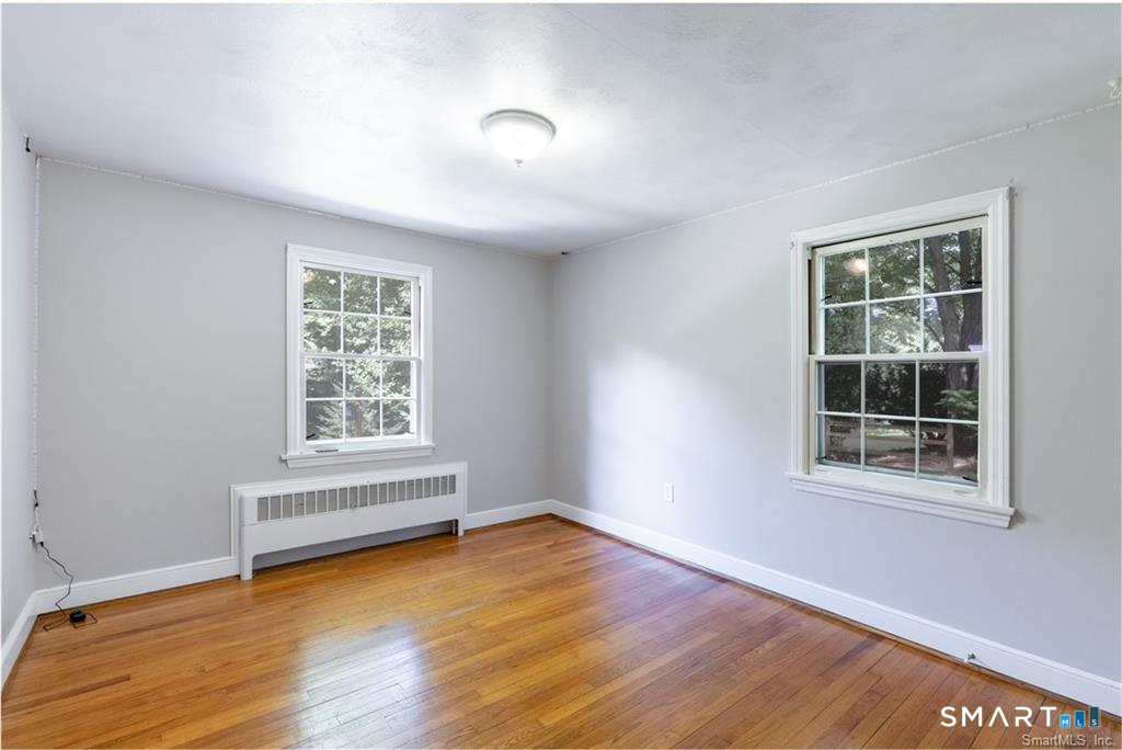 37 Old Wheeler Lane Avon CT 06001