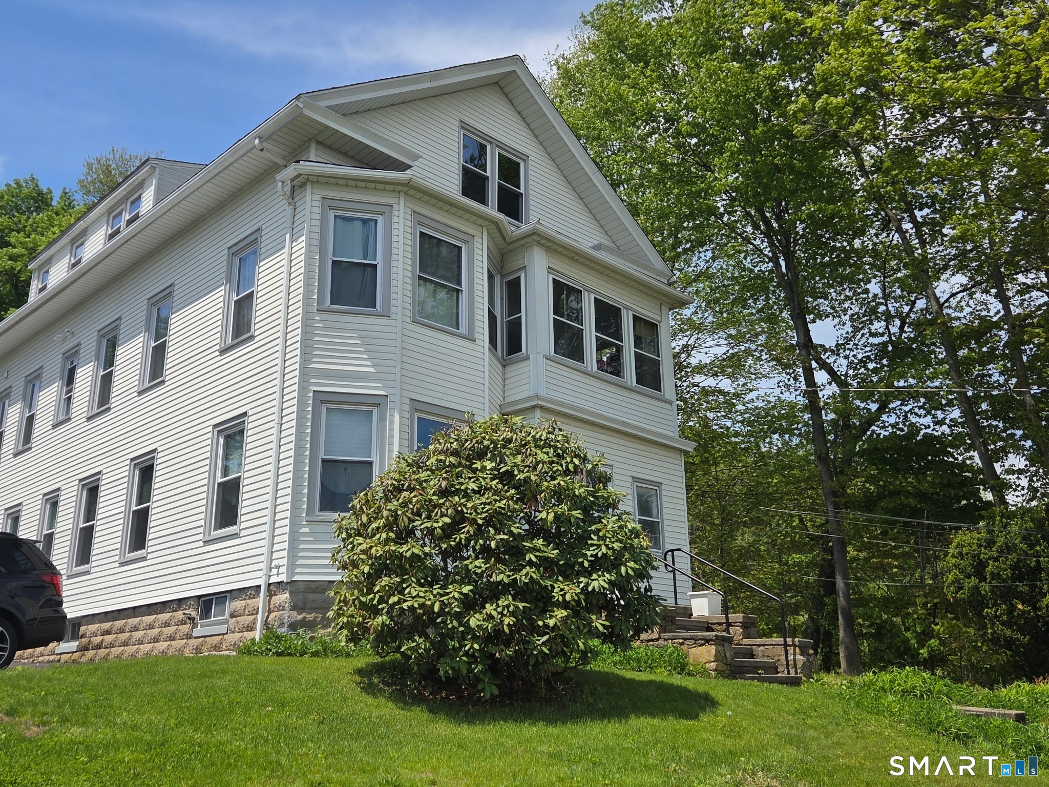 1106 Main Street Watertown CT 06795