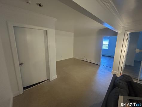 6 Main Street Redding CT 06776