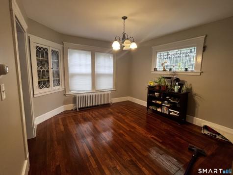 21 Elmwood Road New Haven CT 06515
