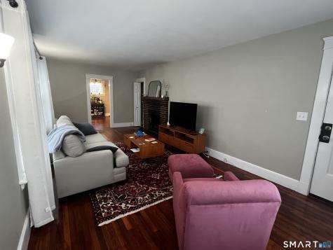 21 Elmwood Road New Haven CT 06515