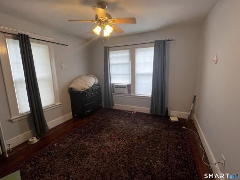 21 Elmwood Road New Haven CT 06515