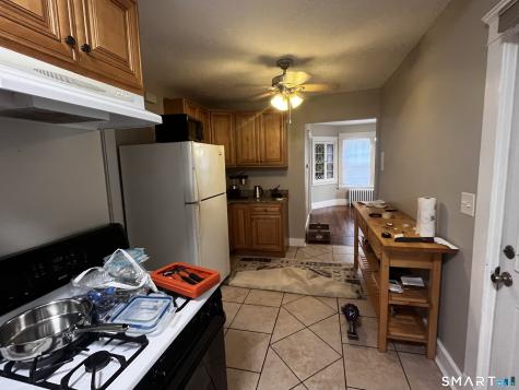 21 Elmwood Road New Haven CT 06515
