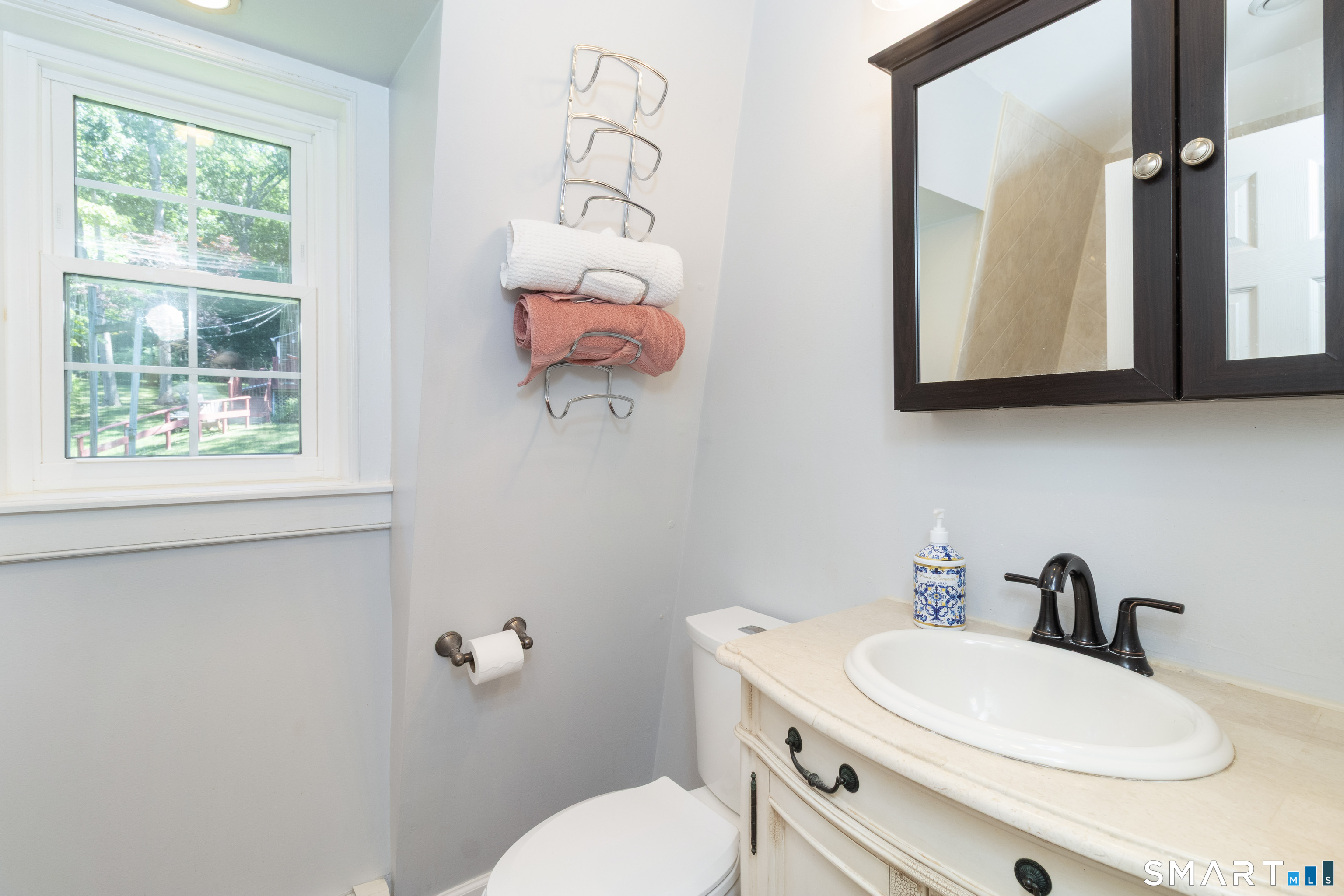 80 River Road Clinton CT 06413